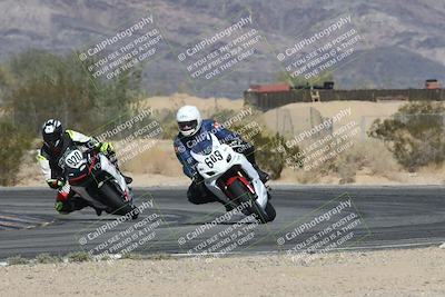 media/Nov-01-2025-CVMA (Sat) [[fc0f7531b8]]/Race 7-Formula Twins-Formula 40 UL/